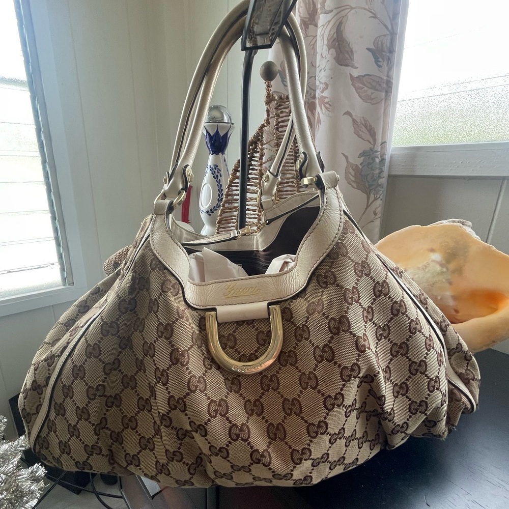 GUCCI CANVAS HOBO WITH SILVER HARDWARE - Picture 2 of 16